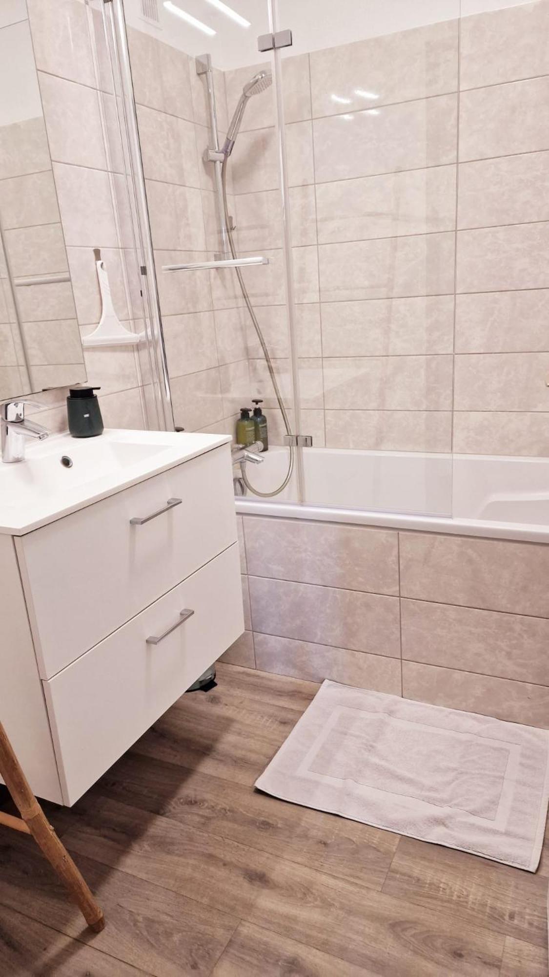 Le Cosy Des Marronniers - 6 Pers Apartman Sélestat Kültér fotó